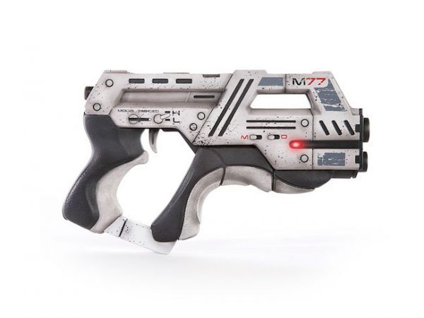 M-77-Paladin-Official-Replica-Mass-Effect-Pistol